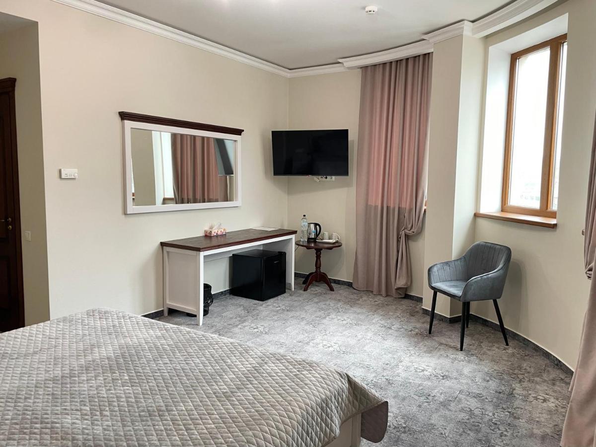 Villa ACAEM Chişinău Esterno foto