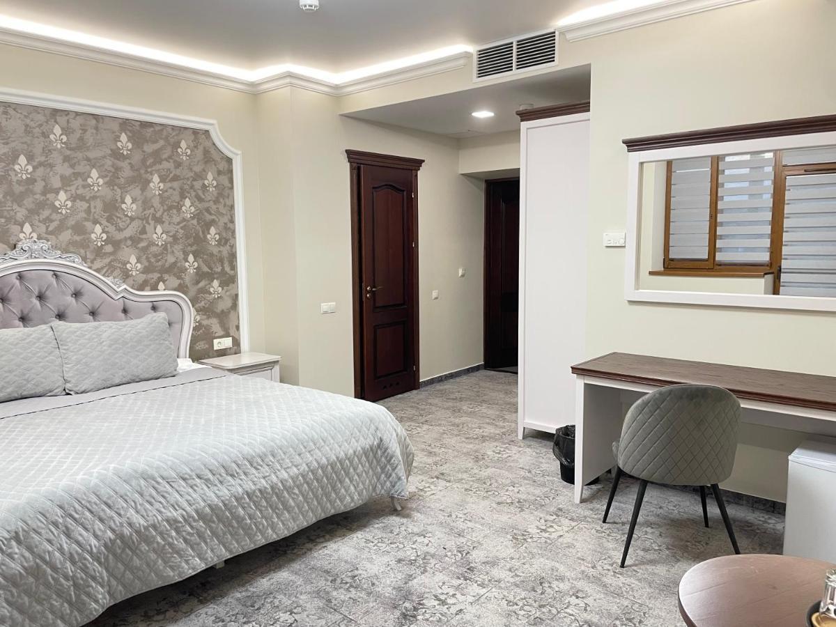 Villa ACAEM Chişinău Esterno foto