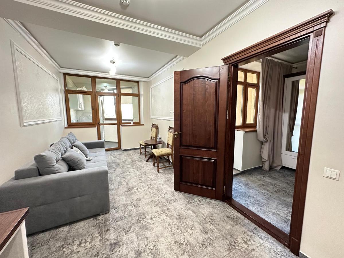 Villa ACAEM Chişinău Esterno foto
